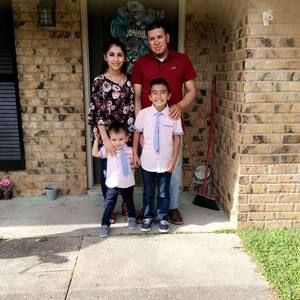 Meet your Posher, Heather y pedro